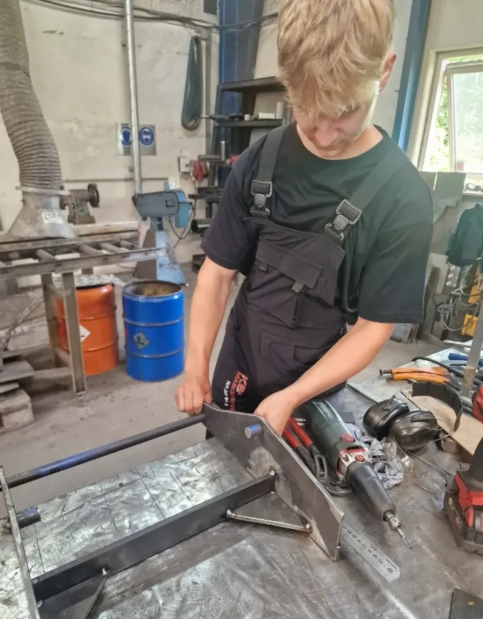 Smedearbejde hos KSK Maskinservice